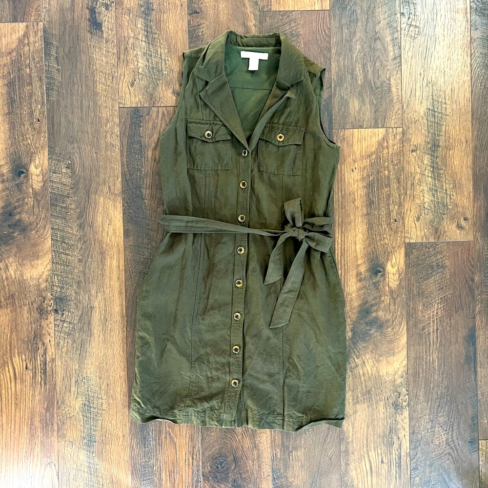 Banana Republic Hunter Green Button Up Dress with Pockets